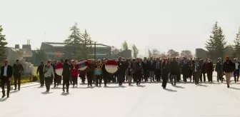 Eski Başbakanlardan Bülent Ecevit, vefatının 16. yılında kabri başında anıldı