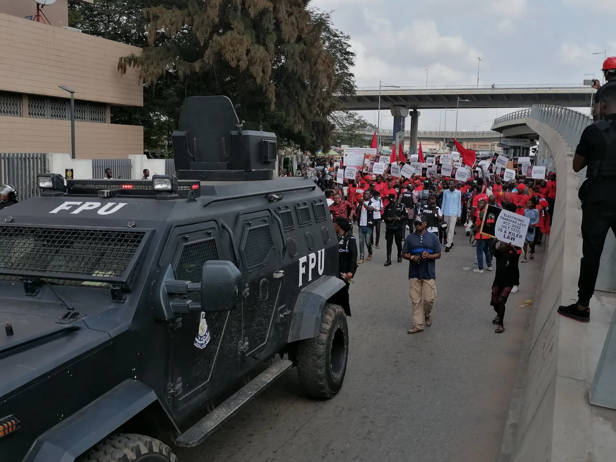 Gana\'da hükümet karşıtı protesto gösterisi düzenlendi