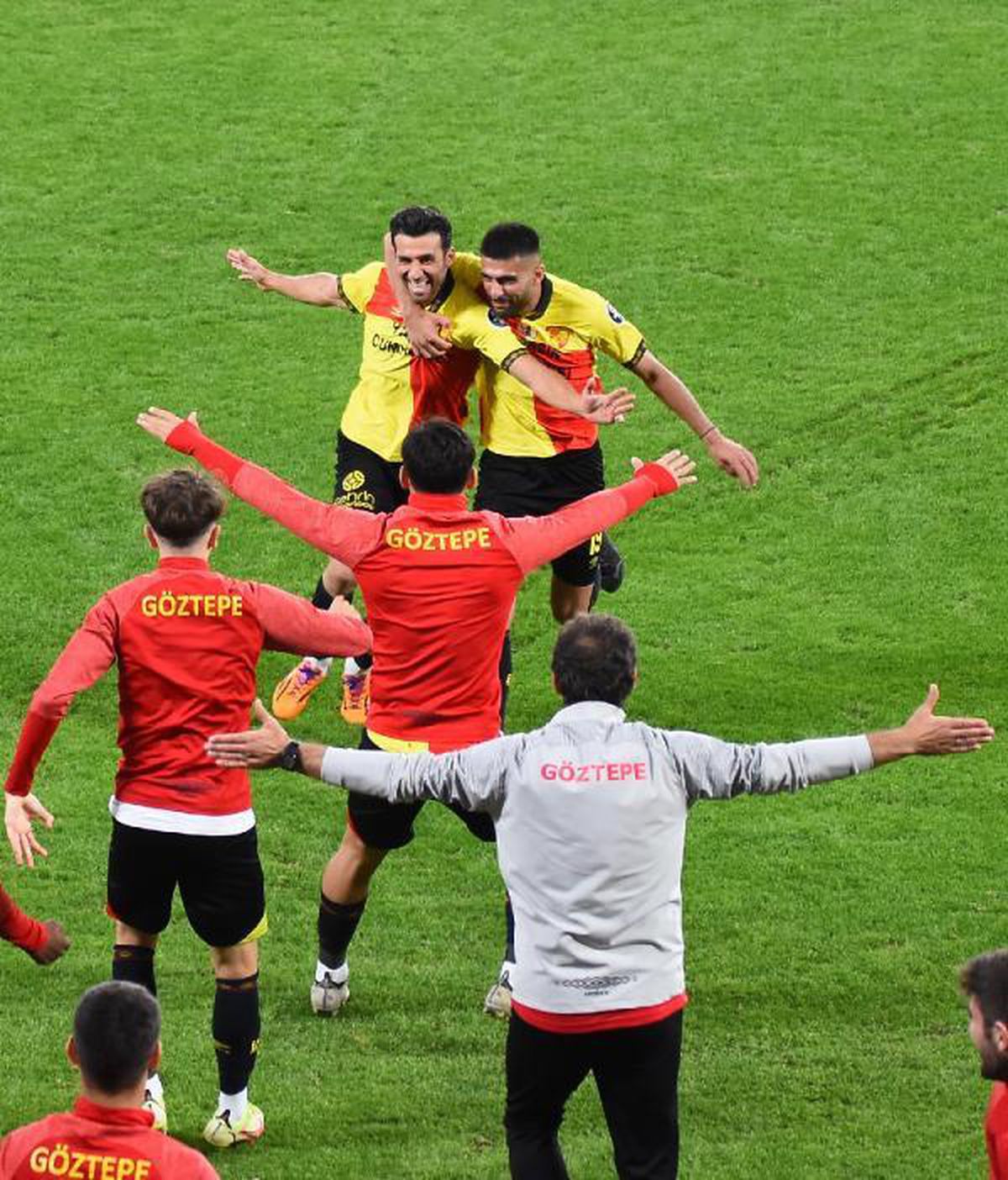 Göztepe 3\'te 3 için Samsun\'da