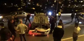 İzmir'de alkollü sürücü direksiyon hakimiyetini kaybederek takla attı