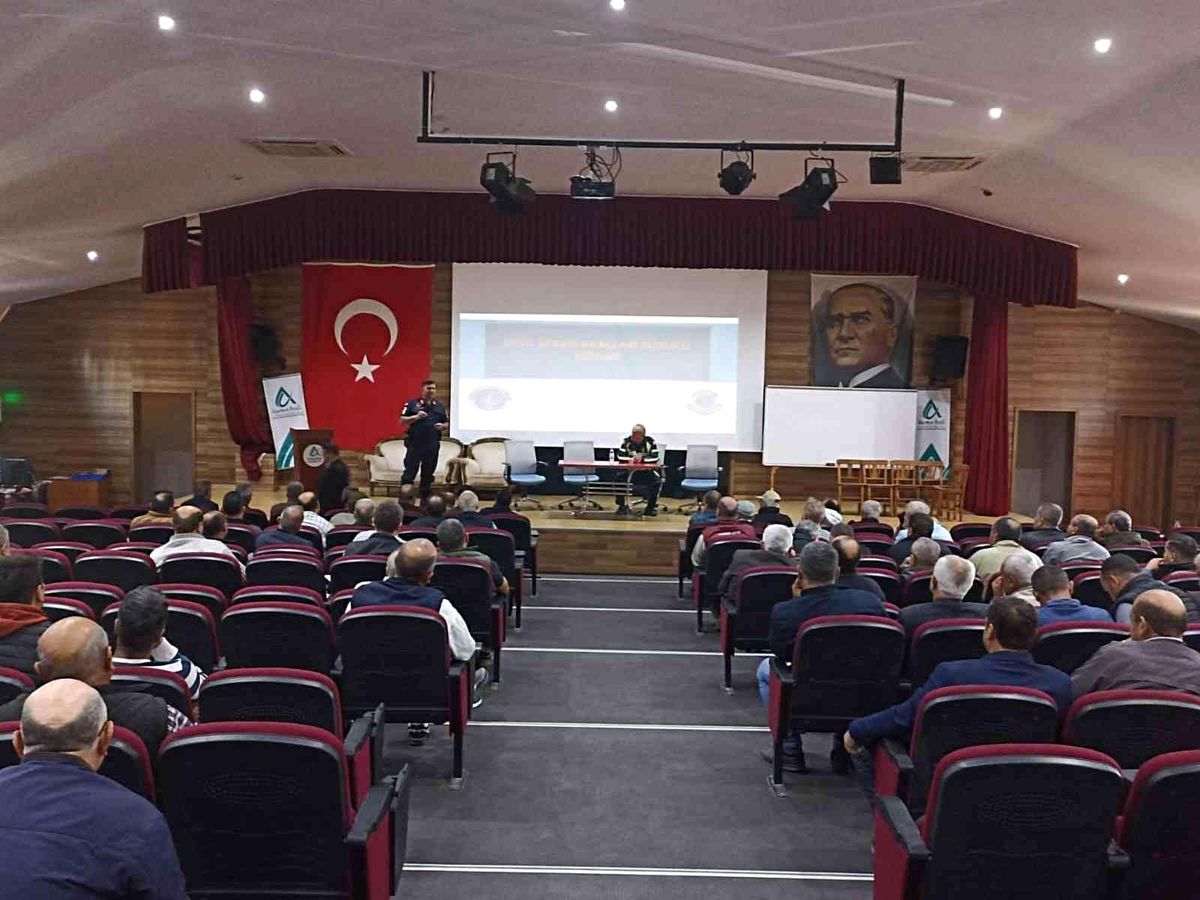 Nazilli\'de okul servisi ekiplerine yönelik eğitim verildi
