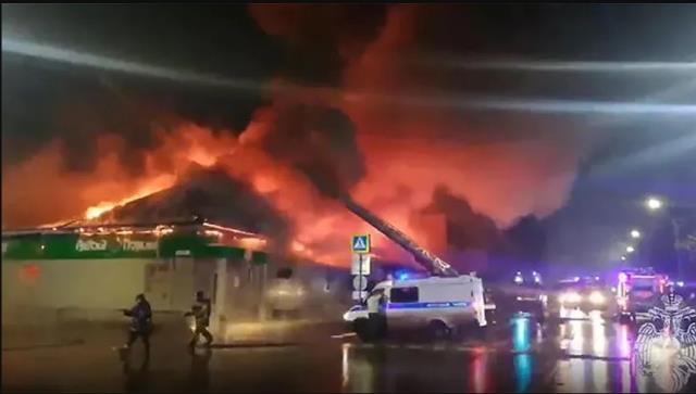 Rusya'da bir kafede çıkan yangında 15 kişi hayatını kaybetti