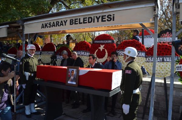 Şehit Uzman Onbaşı Akçağlayan, son yolculuğuna uğurlandı