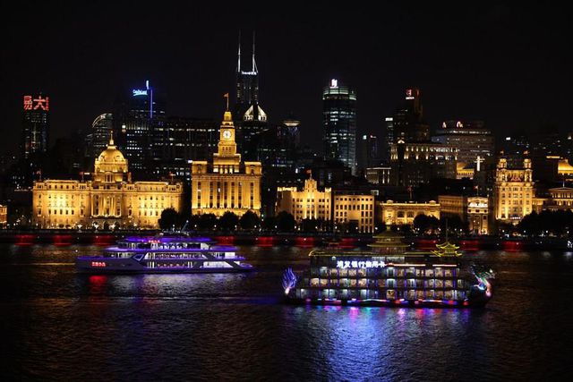 Shanghai'da 5. Çin Uluslararası İthalat Fuarı'nın Katılımcıları Coşkuyla Karşılanıyor