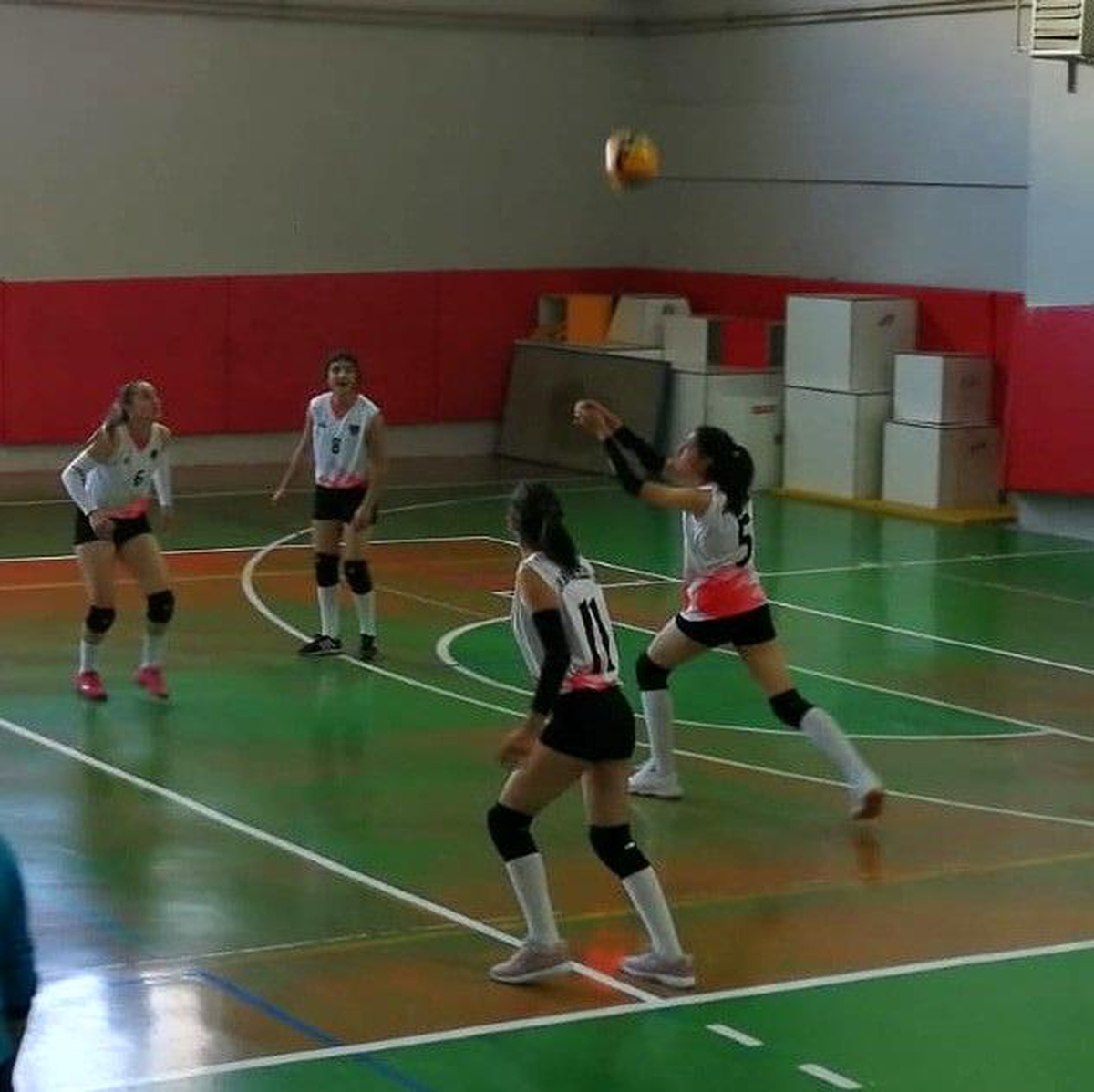 Büyükşehir Belediyesi voleybol takımı haftayı 3 puanla kapattı