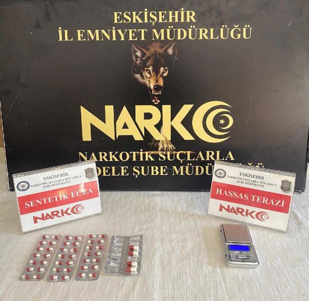 Eskişehir\'de uyuşturucu operasyonuna 4 tutuklama