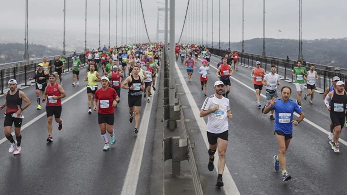 İstanbul Maratonu nedeniyle 15 Temmuz Şehitler Köprüsü kapatıldı! İşte trafiğe açılacağı saat...