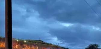 Kontrolden çıkan otomobil şarampole devrildi: 1 ölü, 1 yaralı