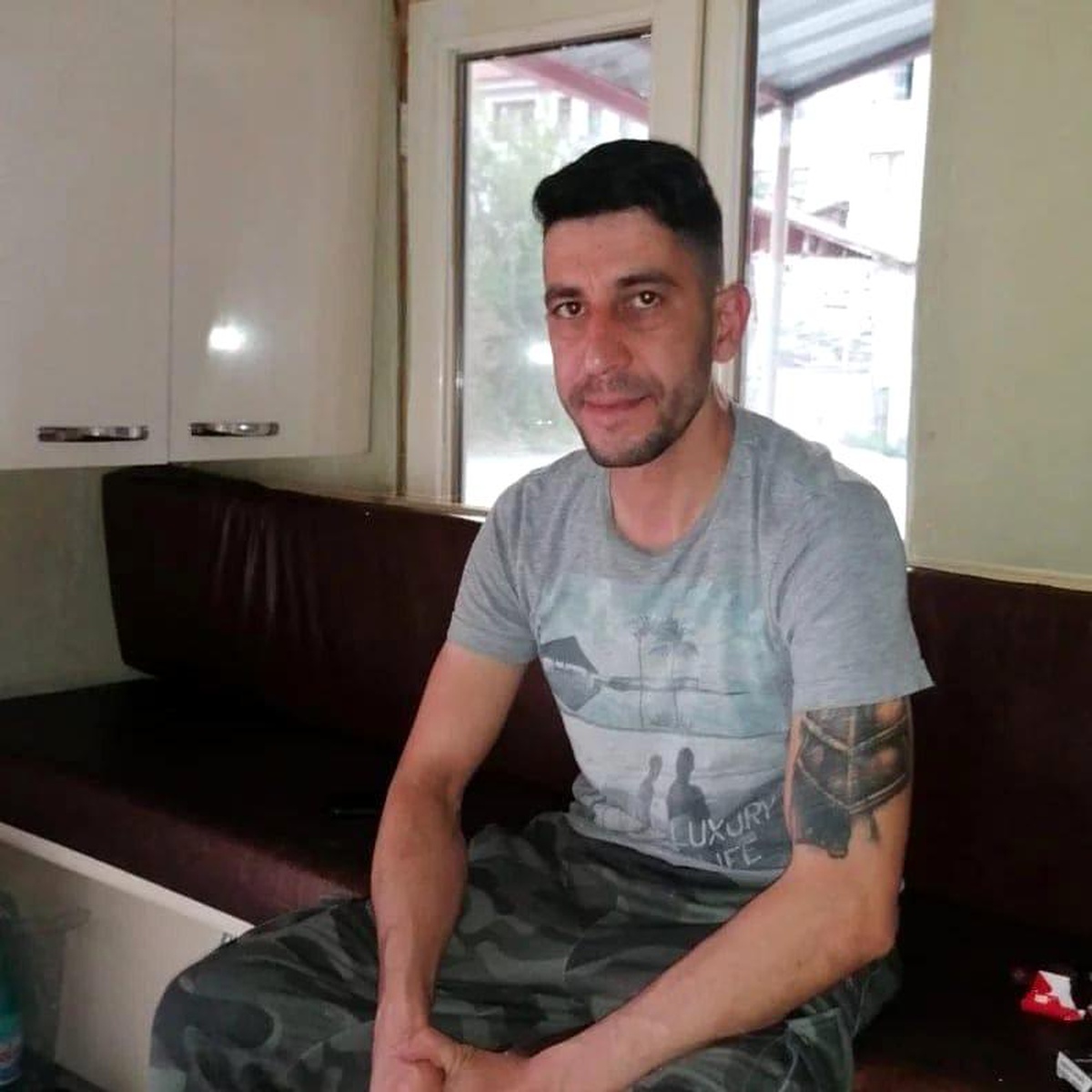 Kütahya\'da bir kişi bıçaklanarak öldürülmüş halde bulundu