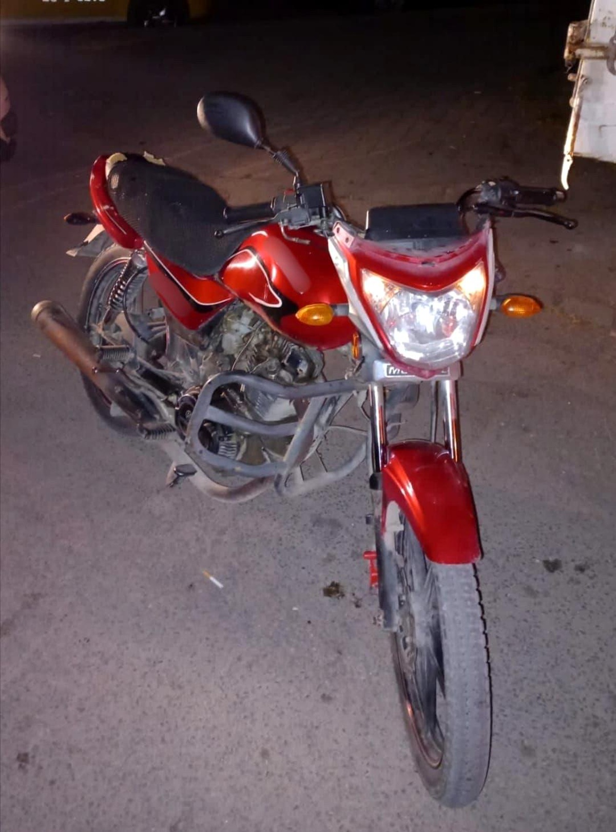 Motosiklet hırsızını bekçiler yakaladı