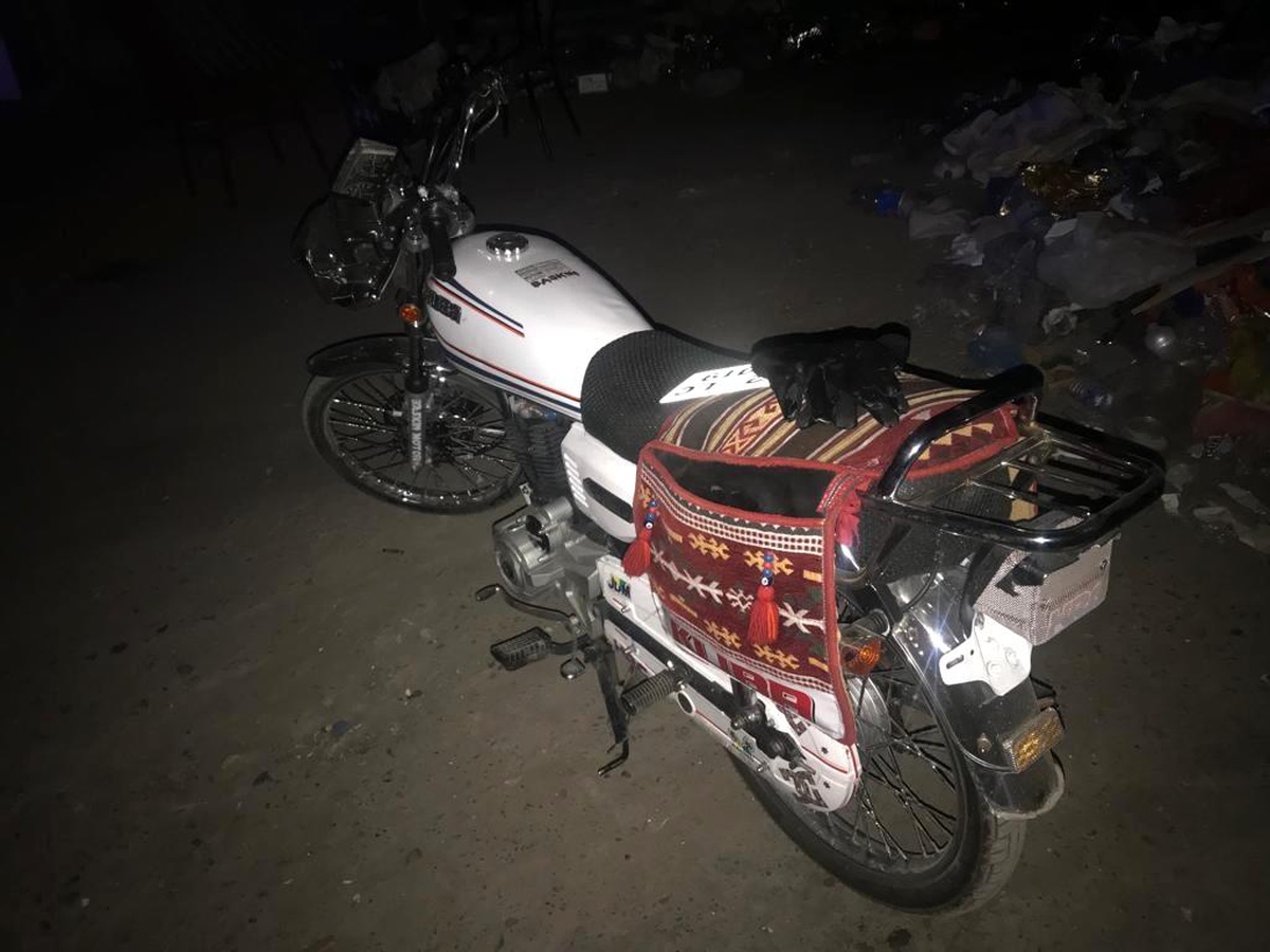 Şüphe üzerine durdurdular, çalıntı motosikleti buldular