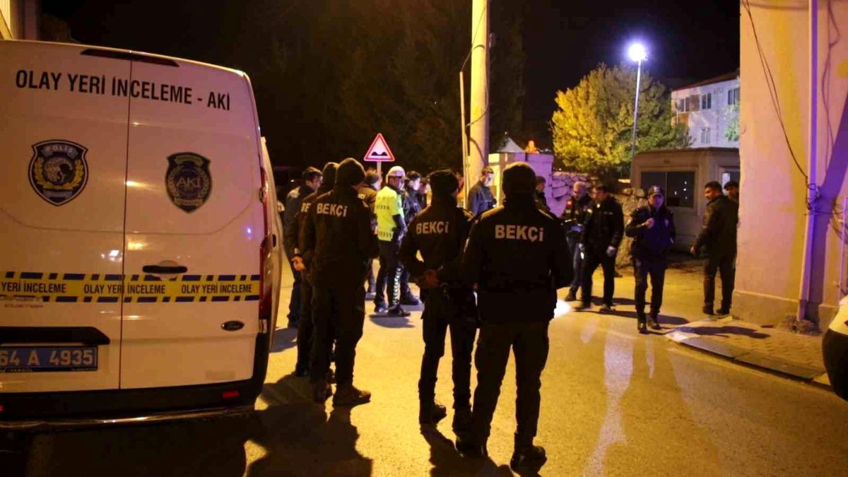 Uşak\'ta sokak ortasındaki cinayetle ilgili 3 şüpheli daha gözaltında