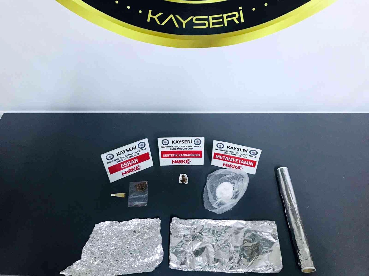Zehir Tacirlerine Operasyonlar Aralıksız Sürüyor