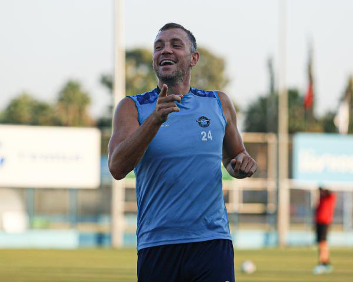 Adana Demirspor\'da Artem Dzyuba ile yollar ayrıldı