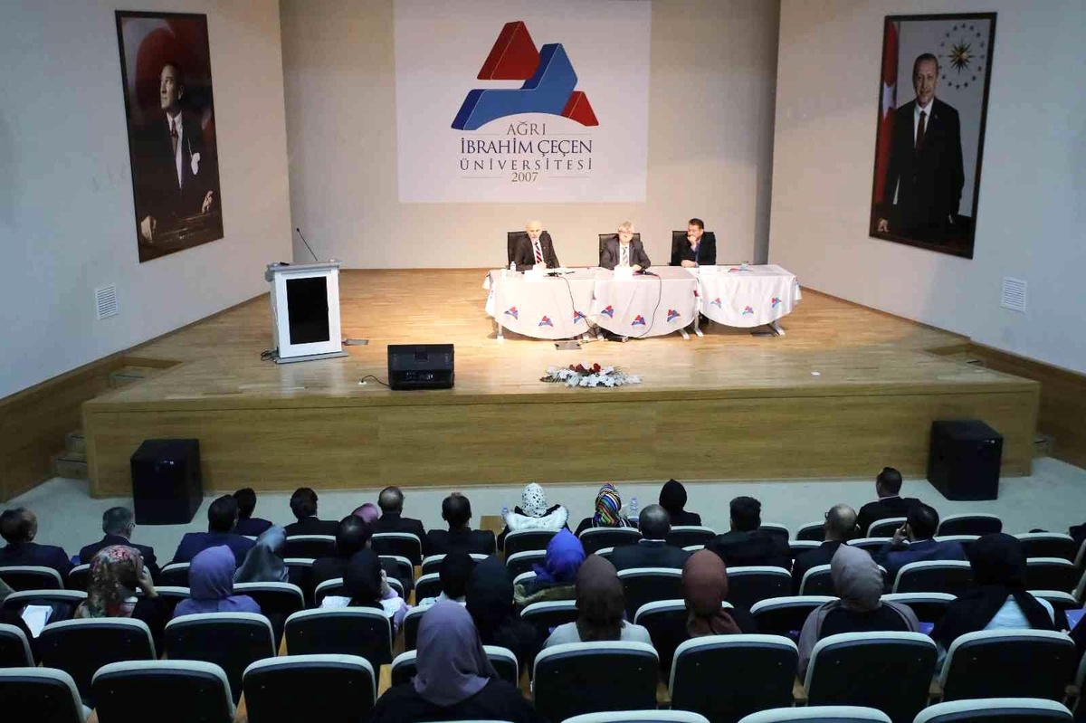 AİÇÜ\'de düzenlenen 6. Uluslararası Ahmed-i Hânî sempozyumu sona erdi