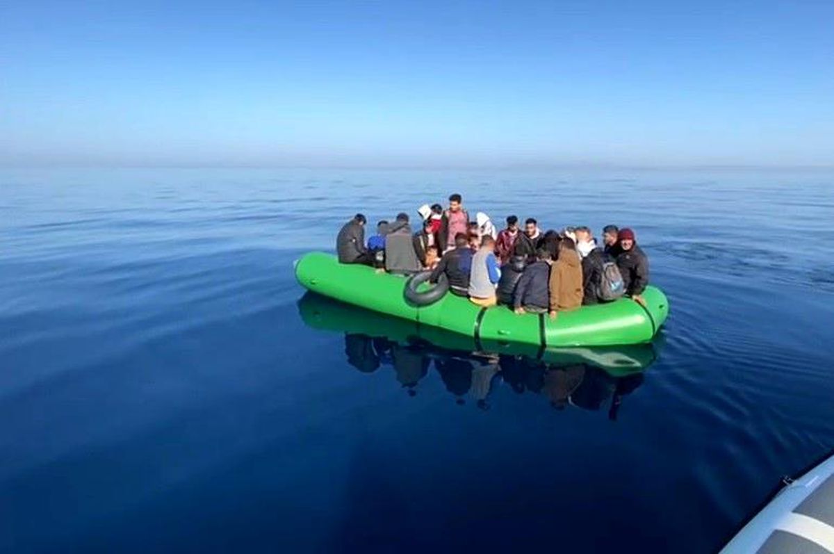 Aydın\'da 30 düzensiz göçmen kurtarıldı
