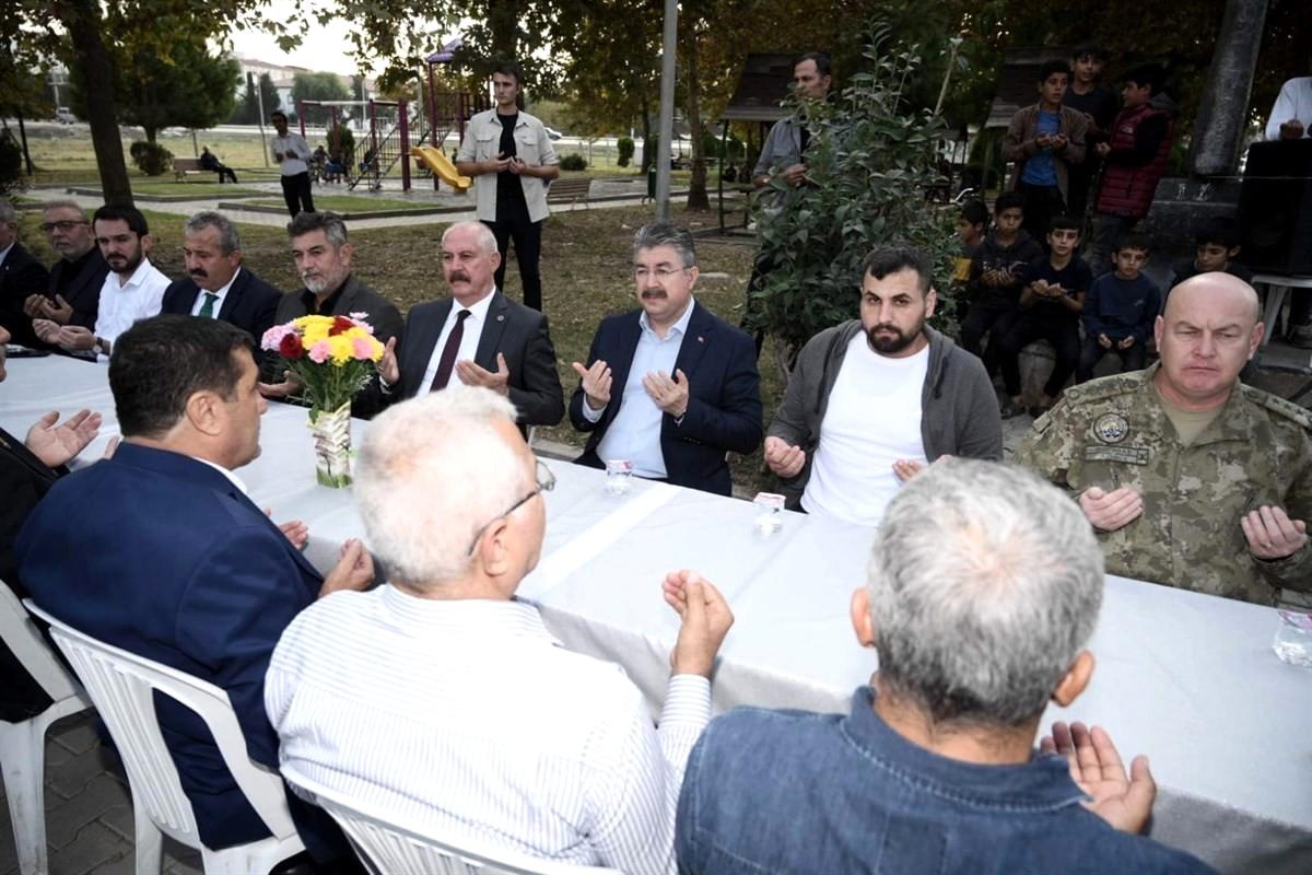 Baba ocağına dönen Gazi Caner İyin için mevlit okutuldu