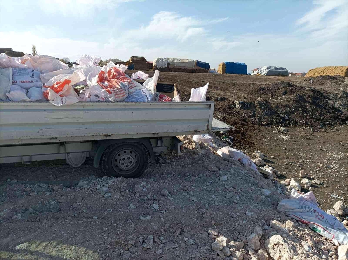 Kaçak hafriyat atığı döken şahıs yakalandı