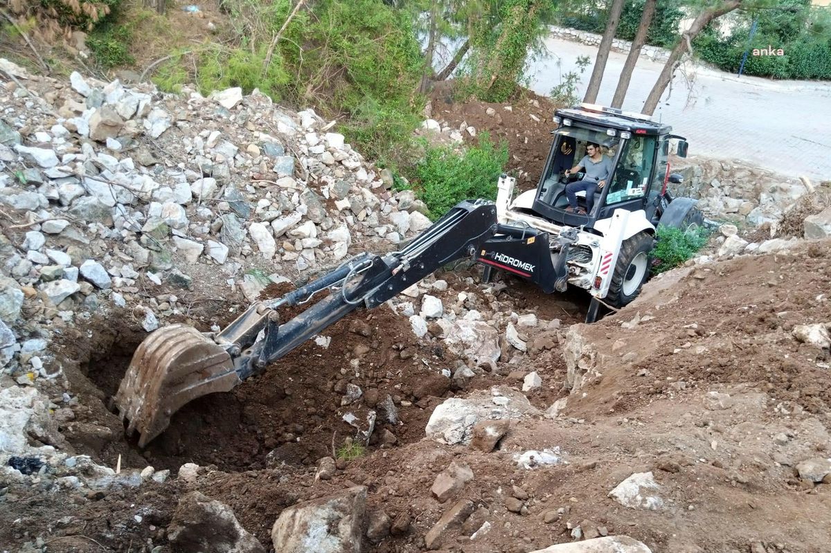 Marmaris Belediyesi Ekiplerinden Yağmur Mesaisi