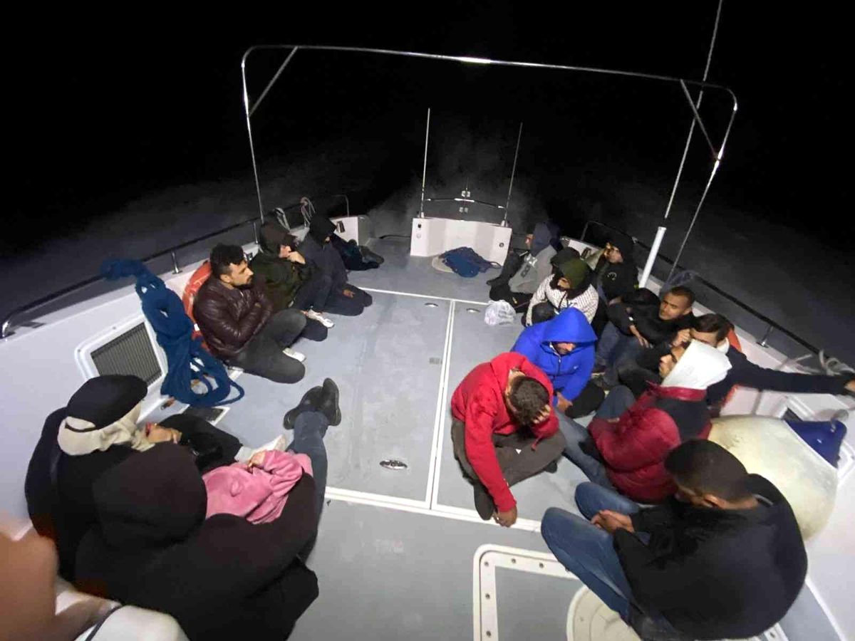 Muğla\'da 72 düzensiz göçmen kurtarıldı
