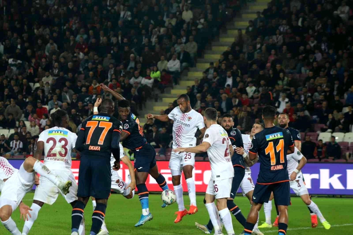 Spor Toto Süper Lig: A. Hatayspor: 3 Başakşehir: 3 (Maç sonucu)