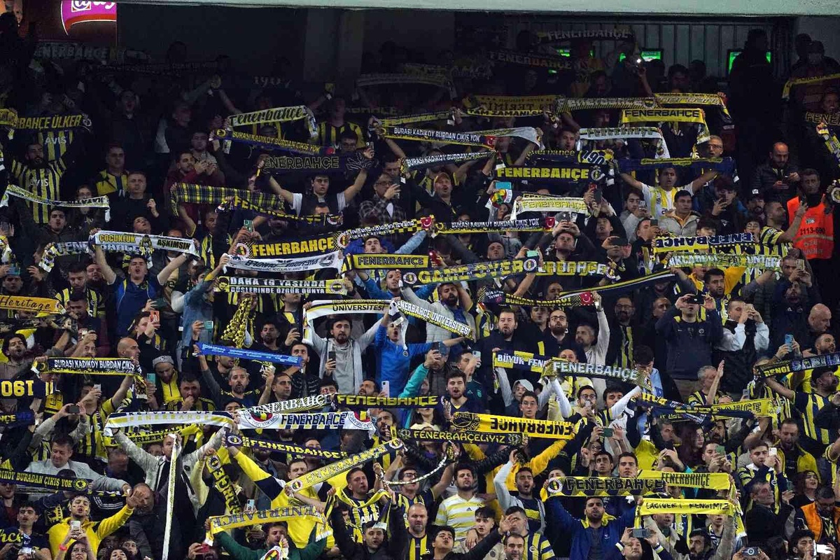 Spor Toto Süper Lig: Fenerbahçe: 0 Sivasspor: 0 (Maç devam ediyor)