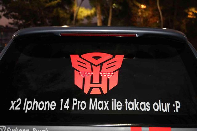 Yok böyle takas, hayali olan telefon için aracını gözden çıkardı Yok böyle takas, hayali olan telefon için aracını gözden çıkardı