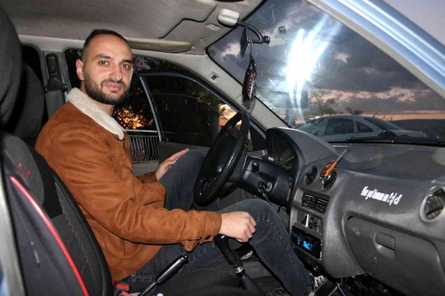 Yok böyle takas, hayali olan telefon için aracını gözden çıkardı Yok böyle takas, hayali olan telefon için aracını gözden çıkardı