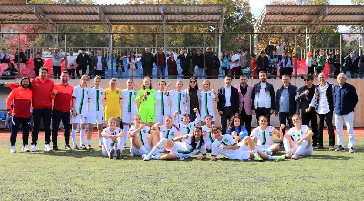 DTO Başkanı Erdoğan\'dan Horozkentspor\'a destek