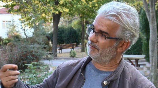 Meğer olayın aslı bambaşkaymış! Fotoğraftaki kavga ile gündeme gelen taksici konuştu: Bunlar görünürde kadın Meğer olayın aslı bambaşkaymış! Fotoğraftaki kavga ile gündeme gelen taksici konuştu: Bunlar görünürde kadın