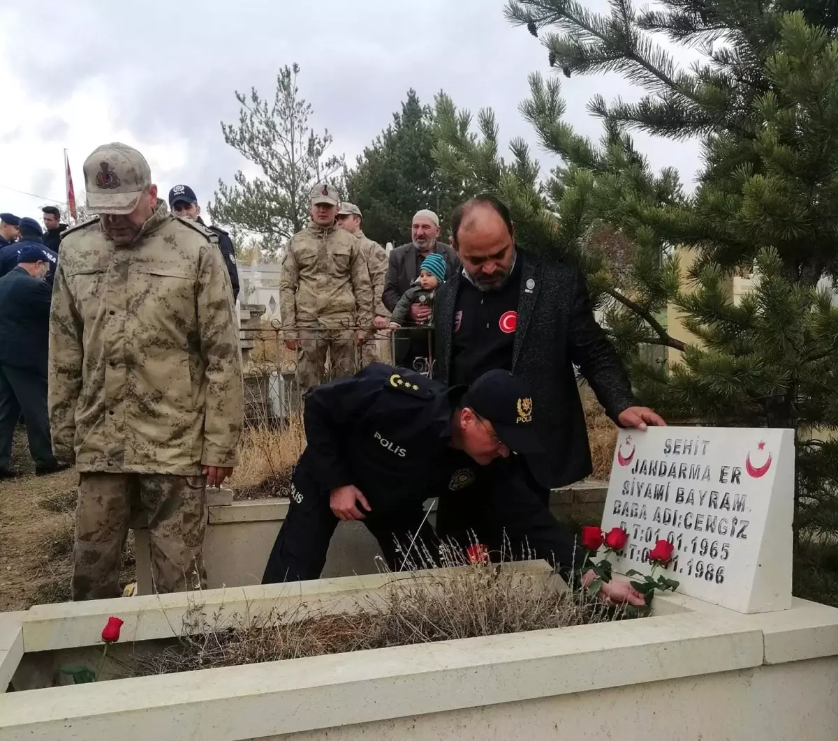 Jandarma Er Bayram şehadetinin 36. sene-i devriyesinde anıldı