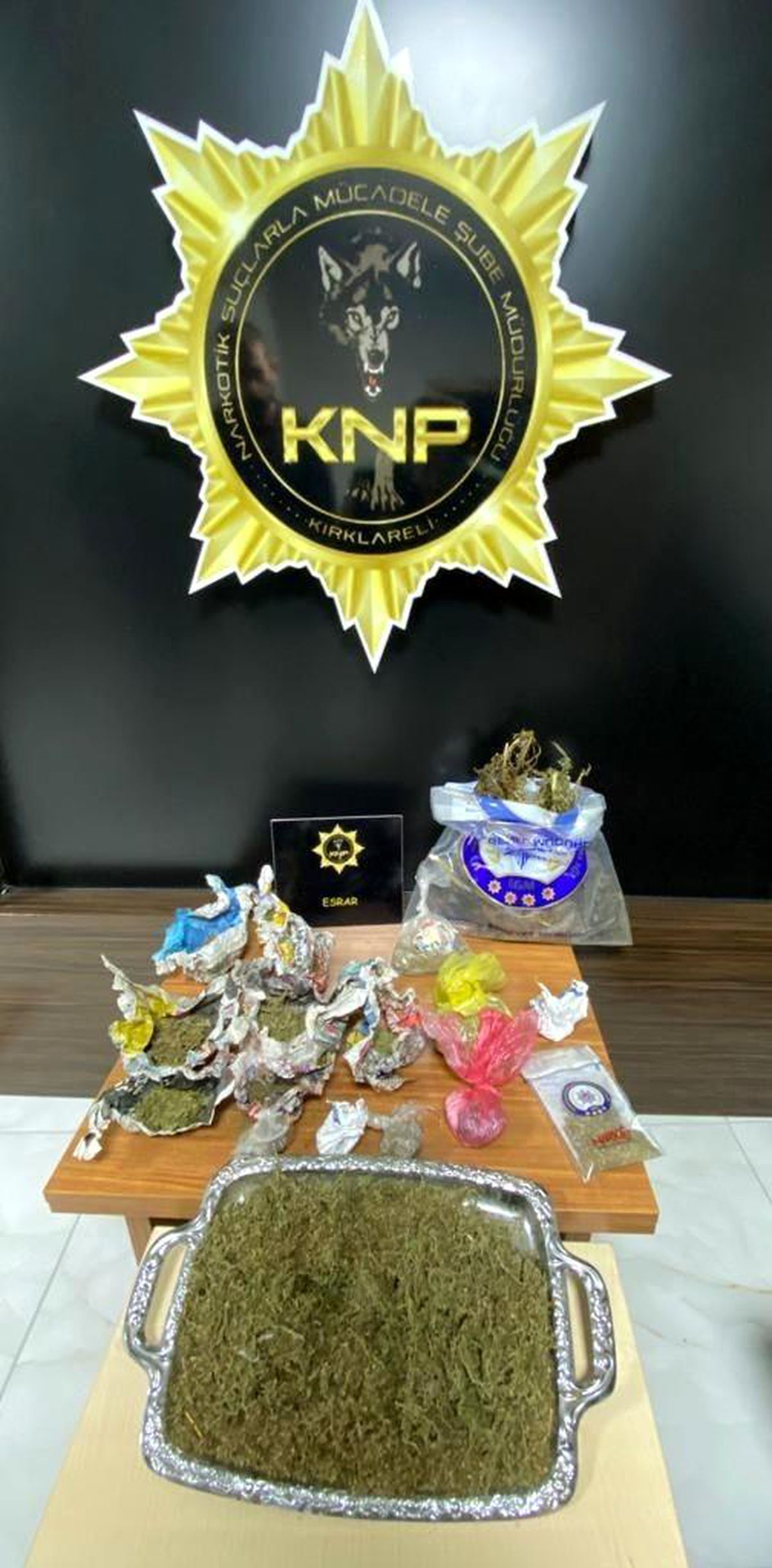 Kırklareli\'nde bir evde 1 kilo 91 gram esrar ele geçirildi