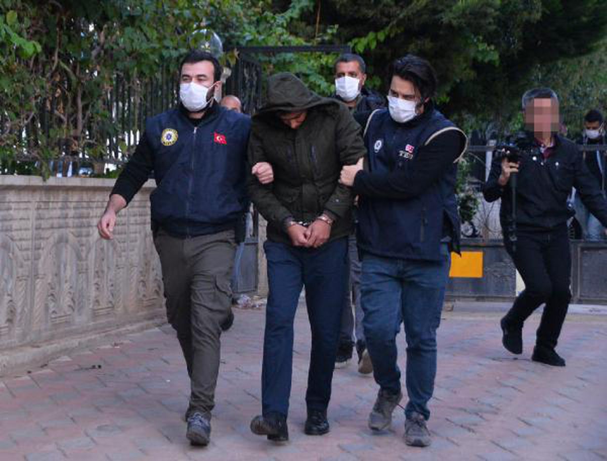 Mersin merkezli 3 ilde FETÖ operasyonu (2)