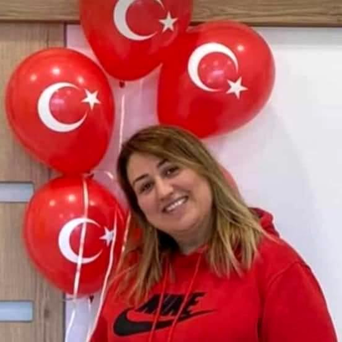 Alkollü sürücünün arabayla çarptığı genç kadın hayatını kaybetti