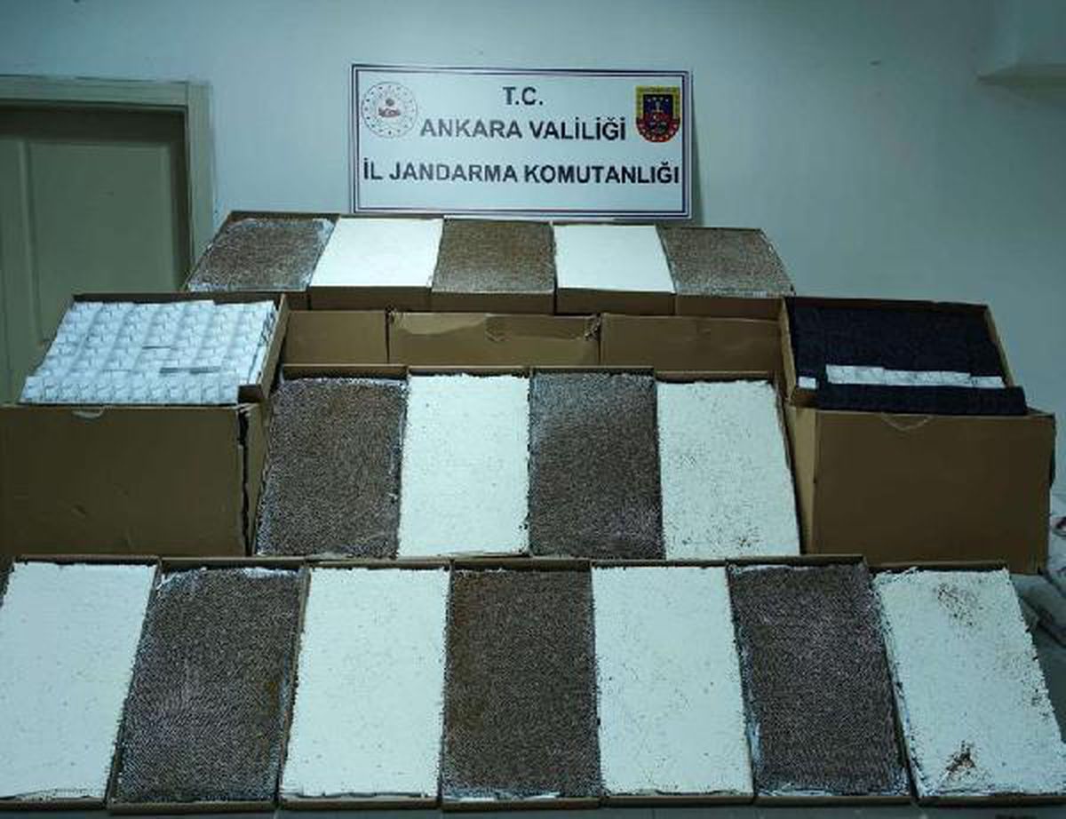 Ankara\'da 500 bin TL değerinde kaçak sigara ele geçirildi