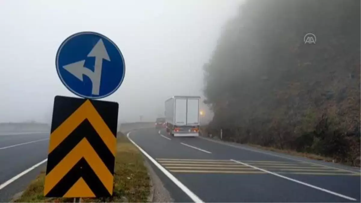 Bolu Dağı'nda sis etkili oluyor