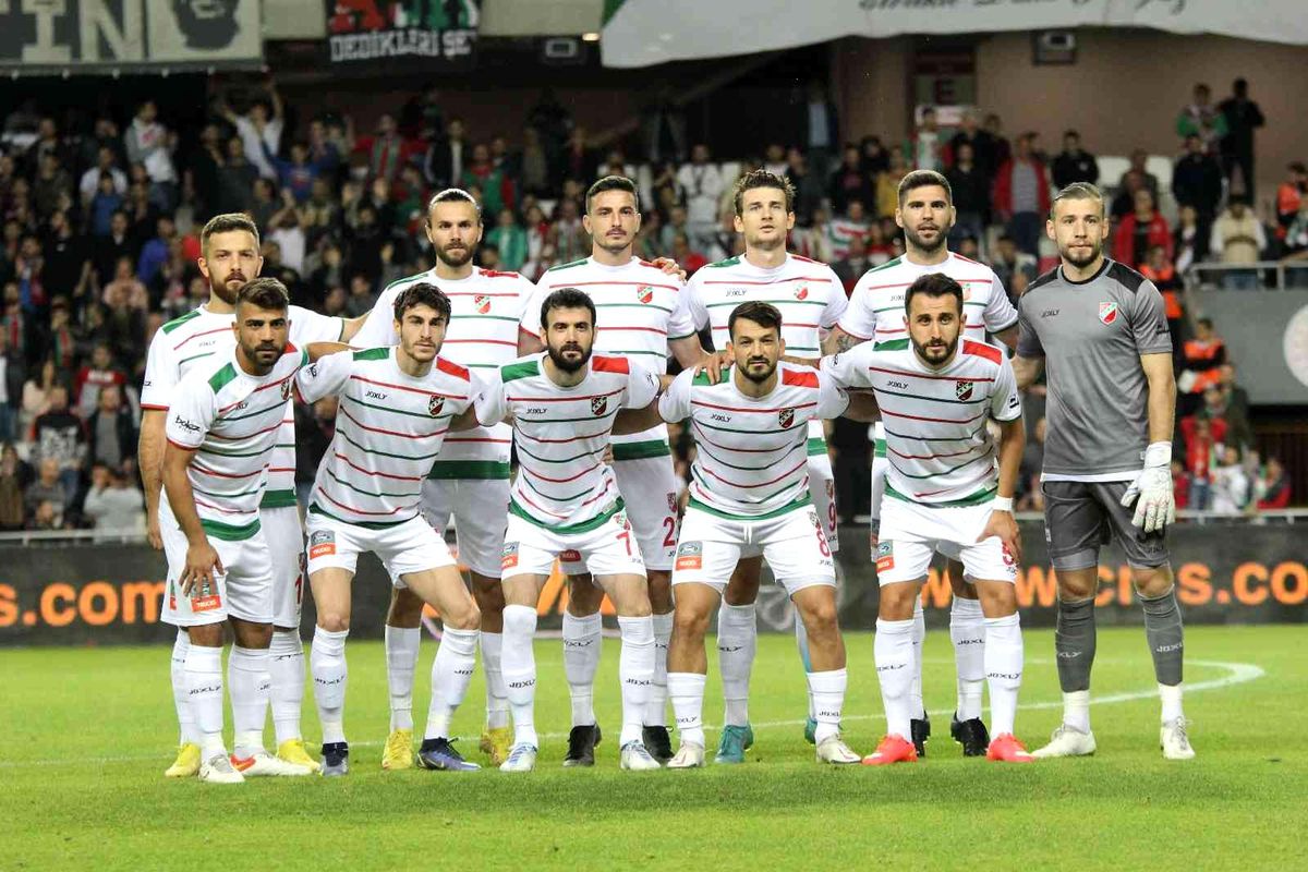 Karşıyaka\'da hedef galibiyet serisi