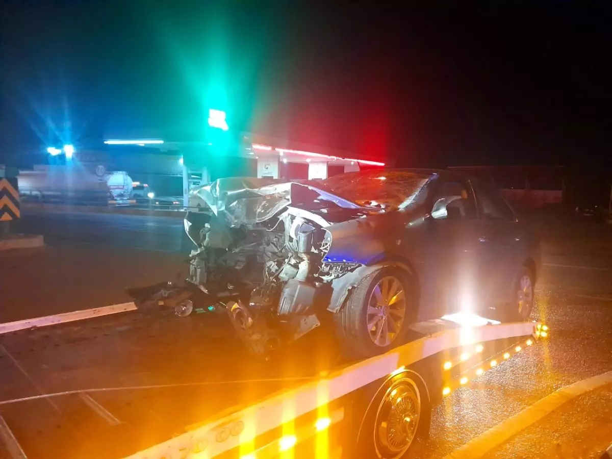 Manisa'da trafik kazası: 3 yaralı