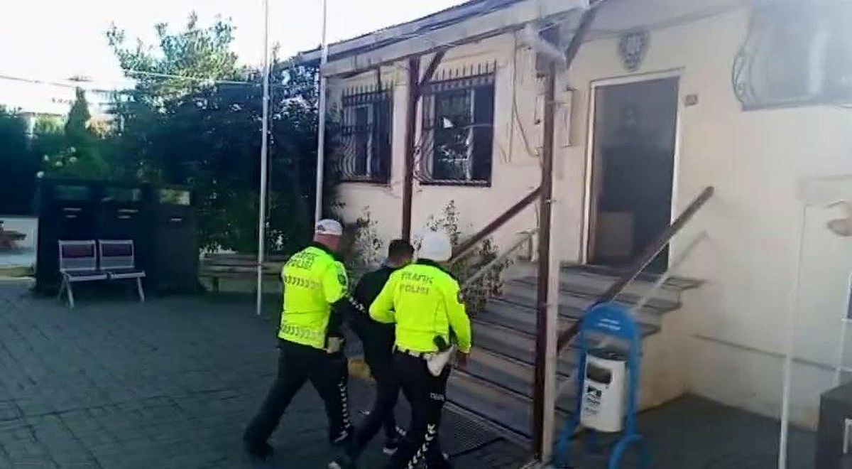 Pendik\'te tek teker üzerinde ilerleyen motosikletliye 4 bin 66 TL ceza