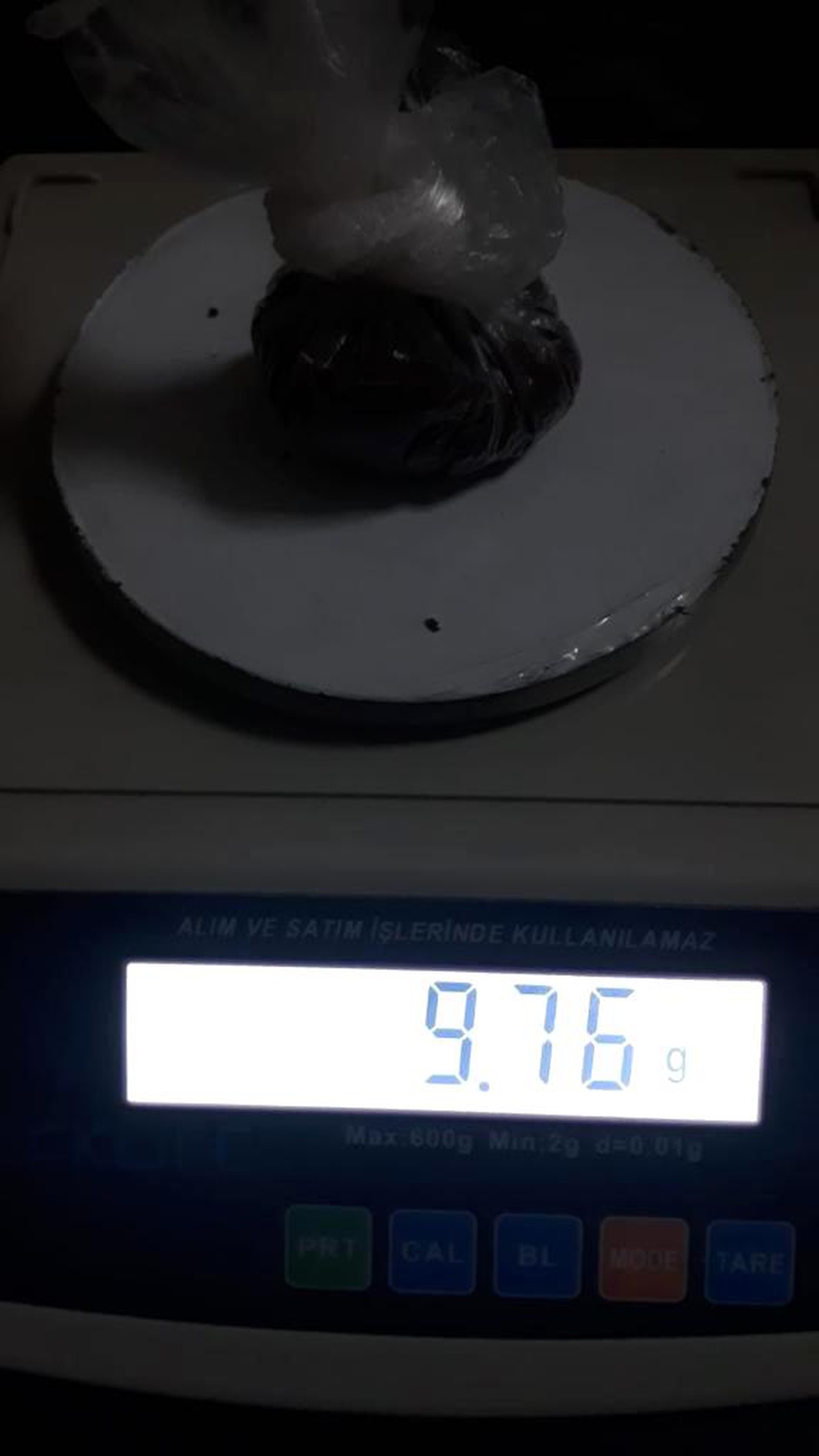 Şüpheli şahsın üst aramasında uyuşturucu madde bulundu