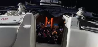 Ayvacık açıklarında 87 kaçak göçmen ile 1 organizatör yakalandı