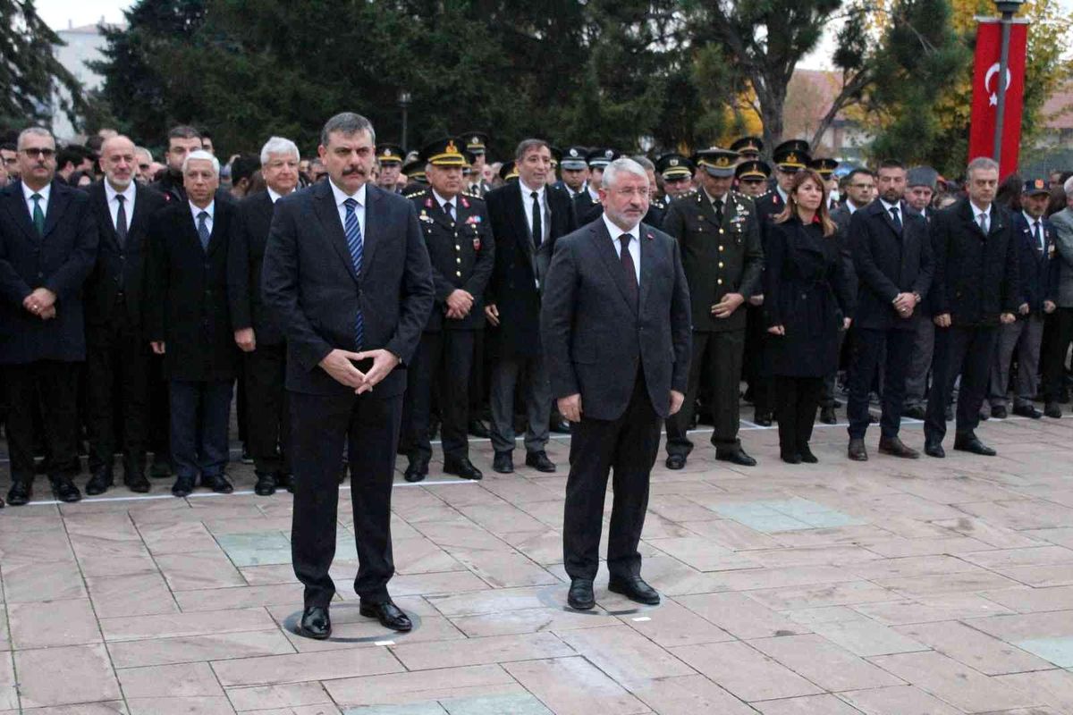 Çorum\'da 10 Kasım törenleri