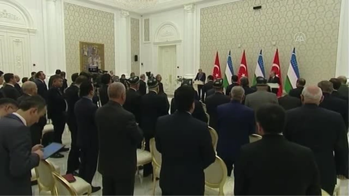 Cumhurbaşkanı Erdoğan, Özbekistan\'da "İmam Buhari" Nişanı ile ödüllendirildi