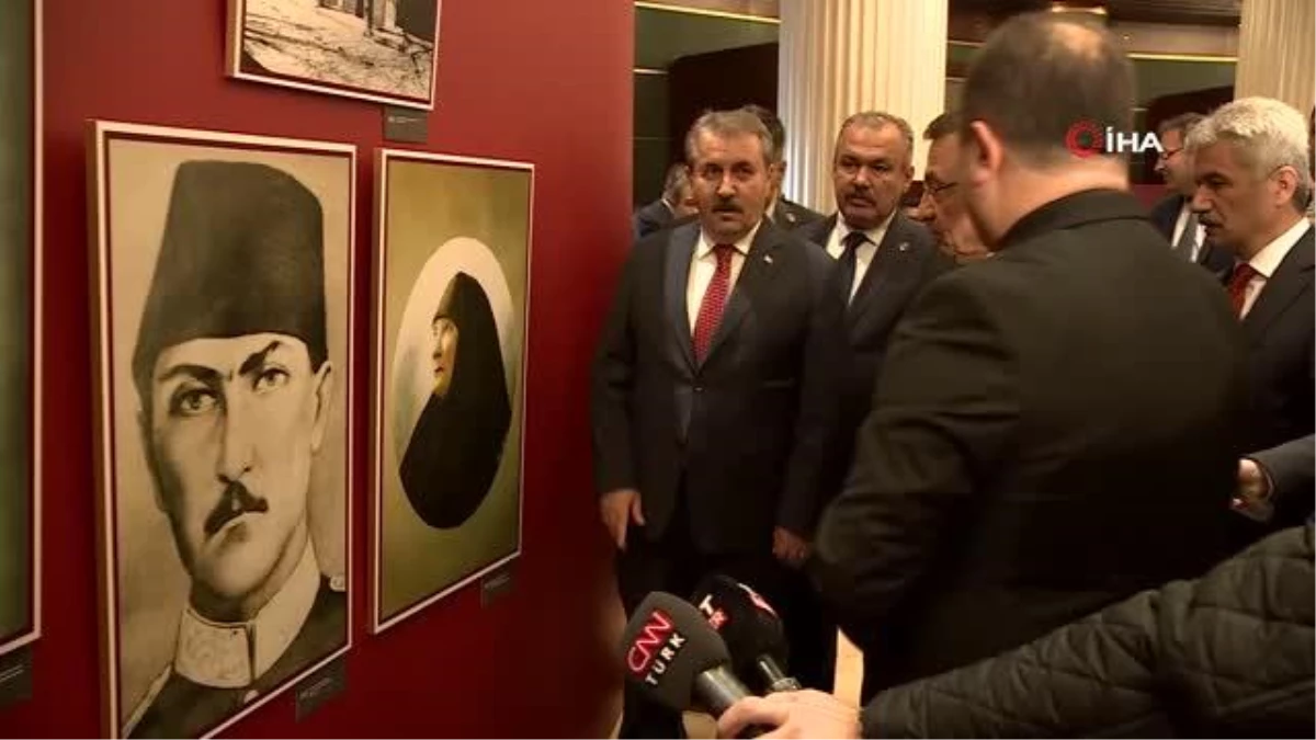 Cumhurbaşkanı Yardımcısı Oktay: "Selanik\'ten Anıtkabir\'e Gazi Mustafa Kemal Atatürk" sergisini ziyaret etti
