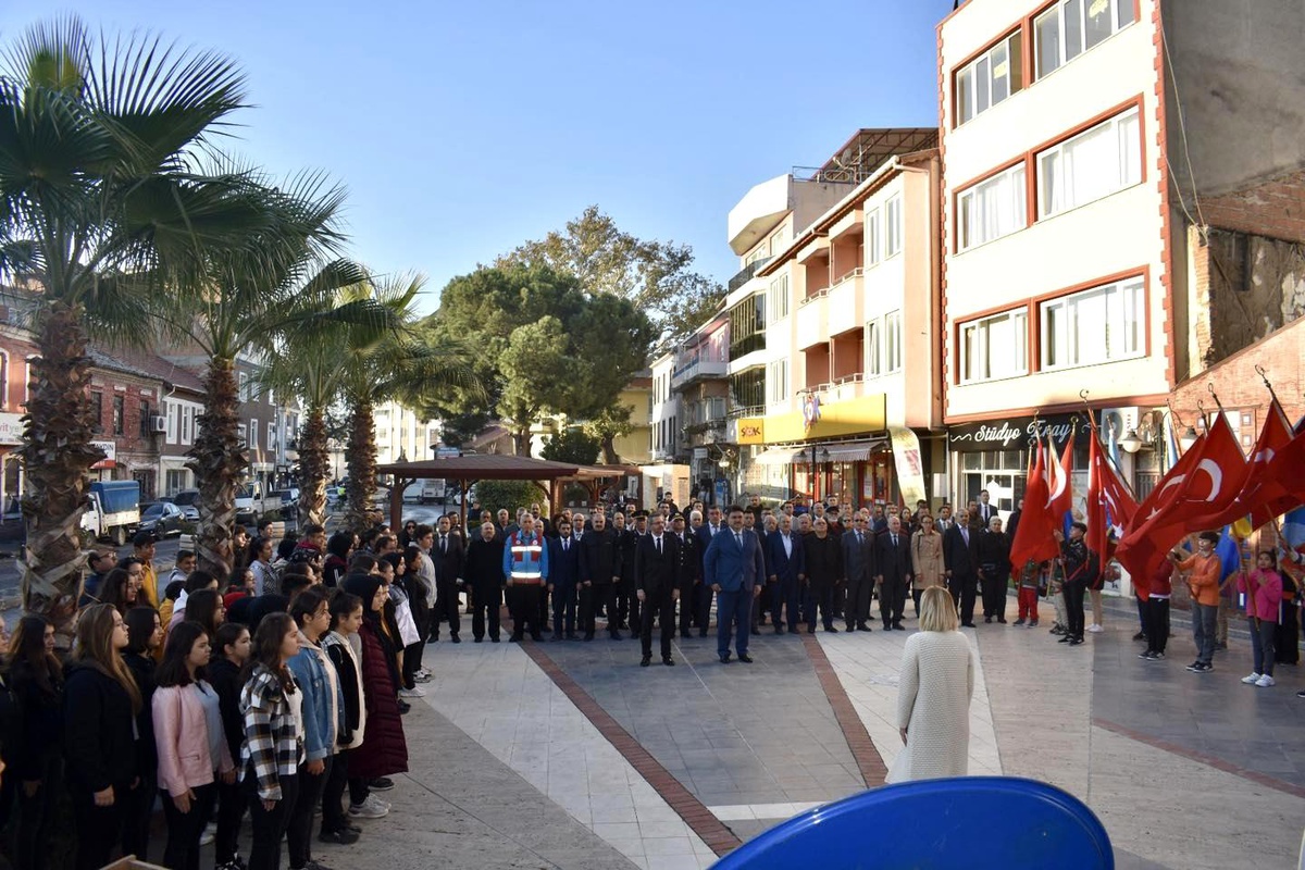 Gazi Mustafa Kemal Atatürk, Havran\'da özlem ve saygı ile anıldı