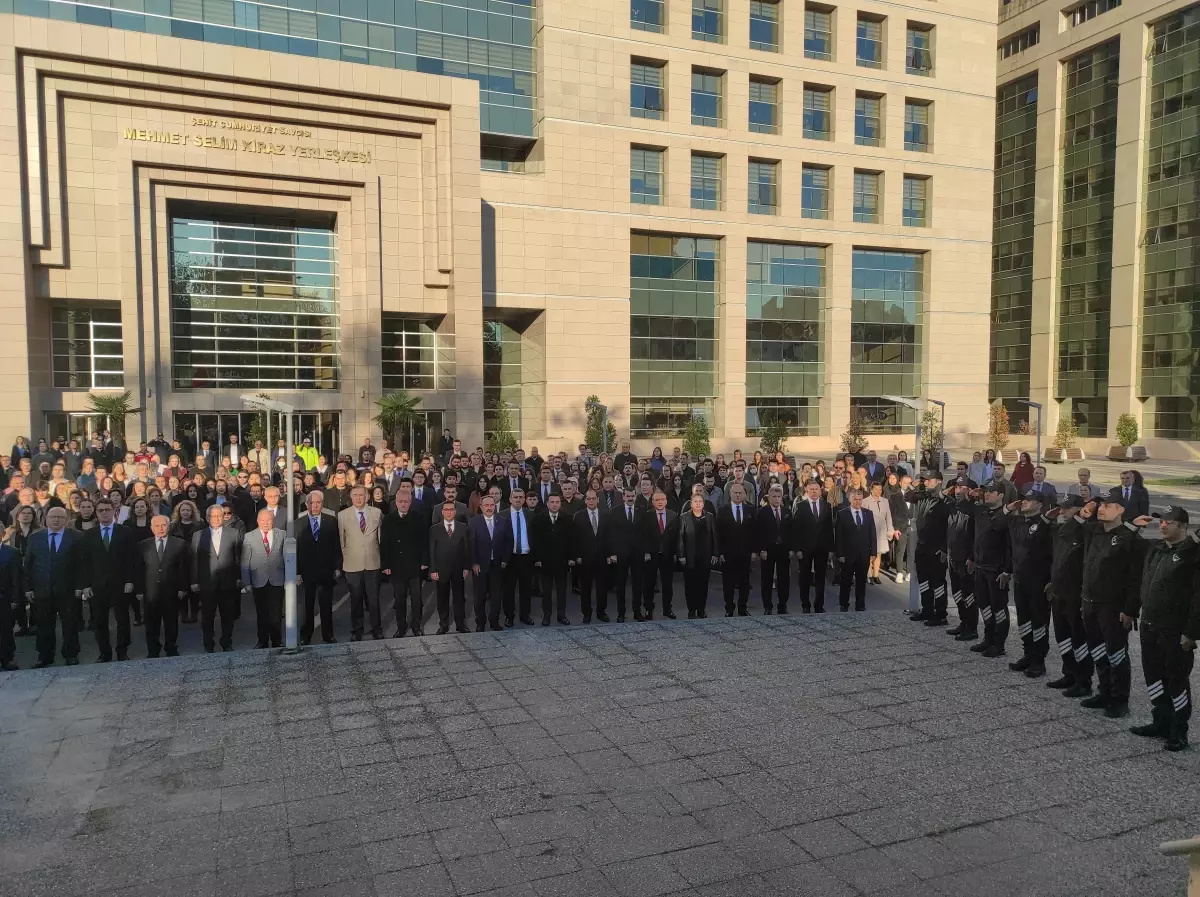 İstanbul Adliyesinde 10 Kasım töreni düzenlendi