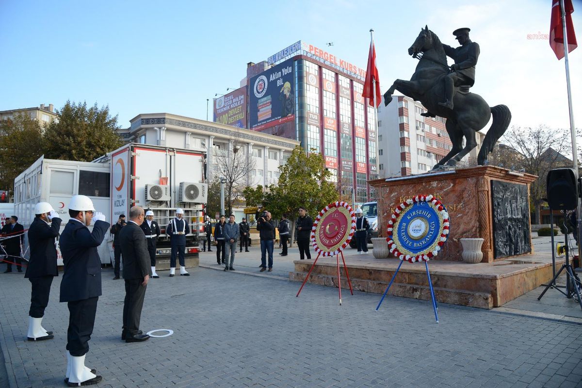 Kırşehir, Ata\'sını Andı