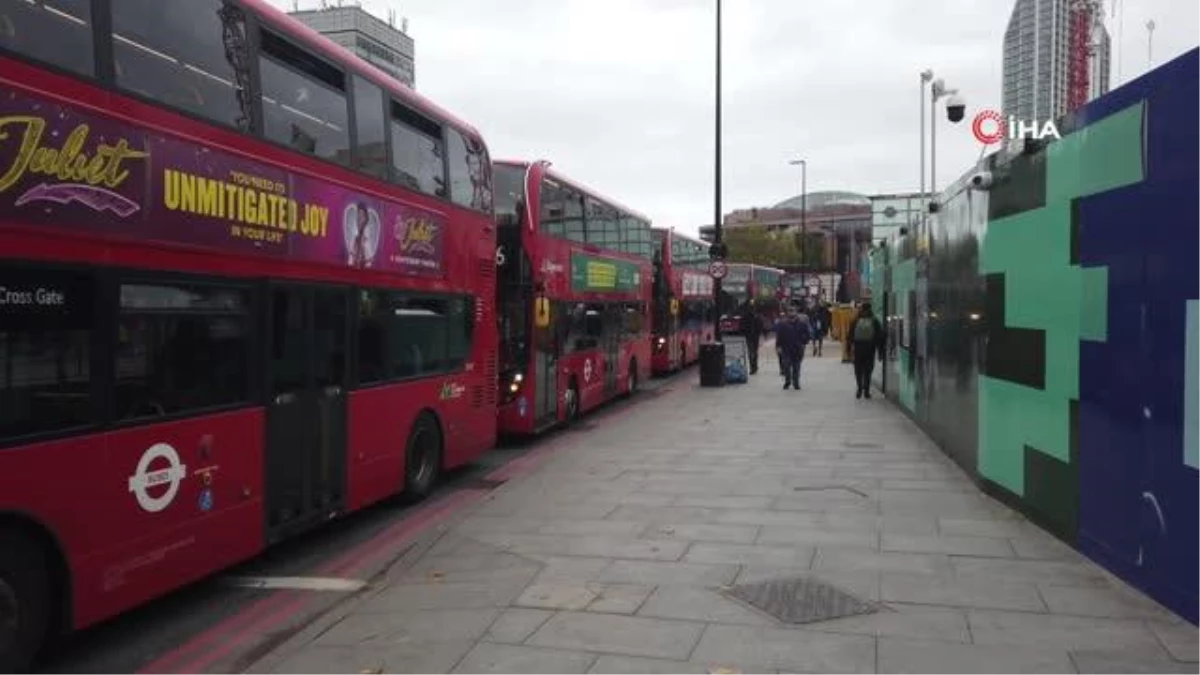 Londra\'daki grev metro ulaşımını felç etti