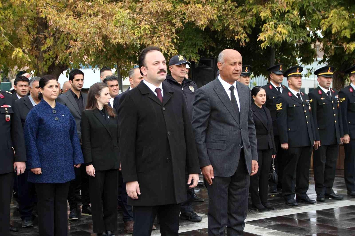 Mustafa Kemal Atatürk Malazgirt\'te anıldı