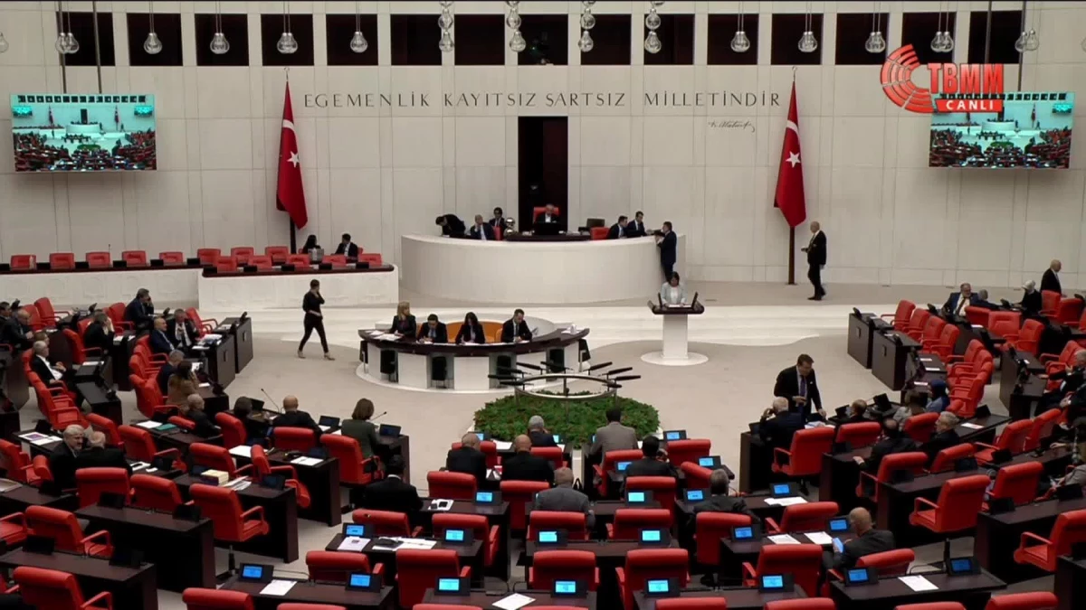 TBMM\'de Hdp\'nin İş Kazalarındaki Ölümlerin Önlenmesiyle İlgili Araştırma Önergesi AKP ve MHP\'li Milletvekillerinin Oylarıyla Reddedildi